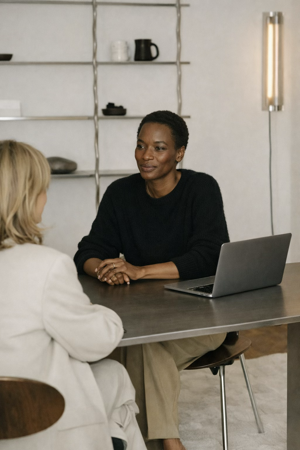 A WUME physician with a patient